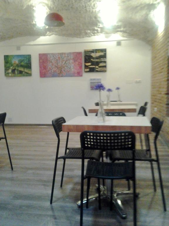 Apartamentos La Fonda Aninon المظهر الخارجي الصورة